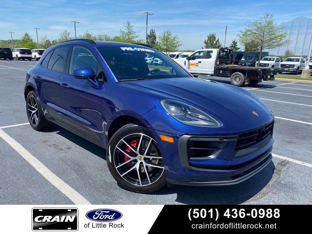 2022 PORSCHE Macan