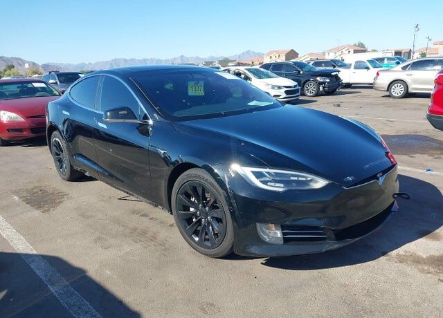 2018 TESLA Model S