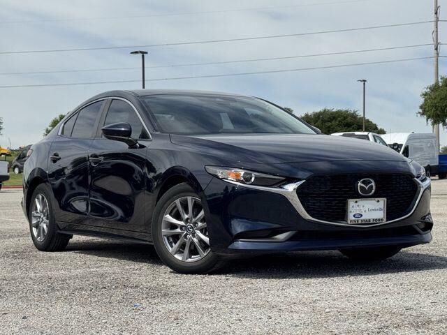 2021 MAZDA Mazda3