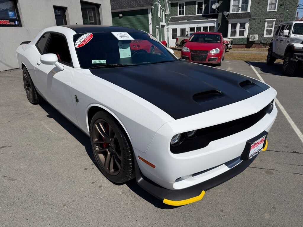 2021 DODGE Challenger