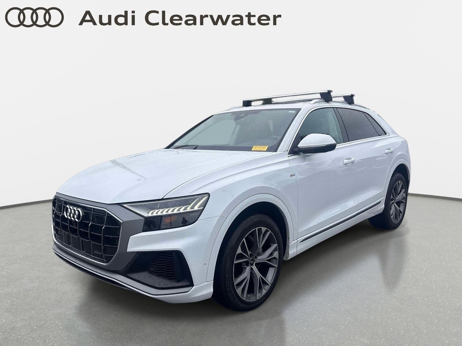 2023 AUDI Q8