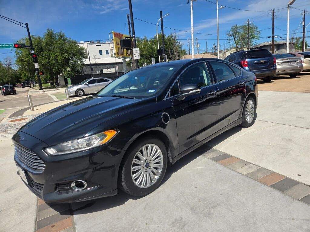 2014 FORD Fusion