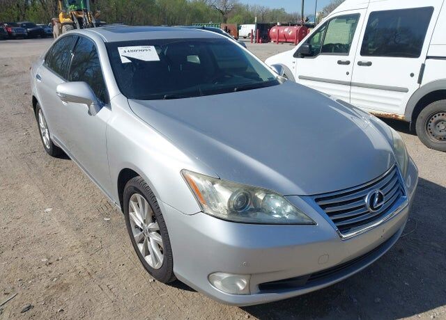 2011 LEXUS ES