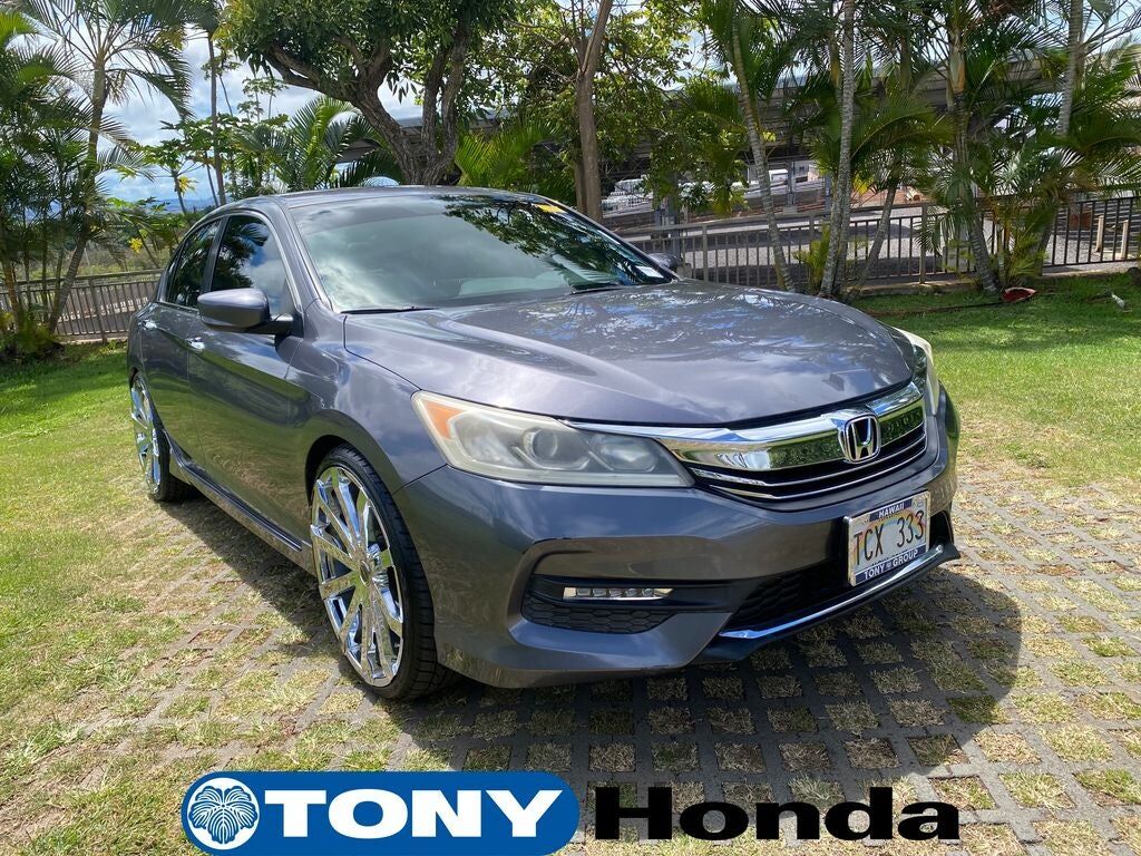2017 HONDA Accord