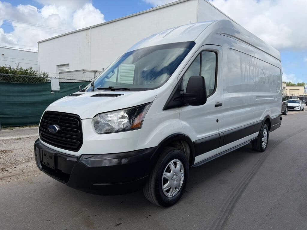 2019 FORD Transit