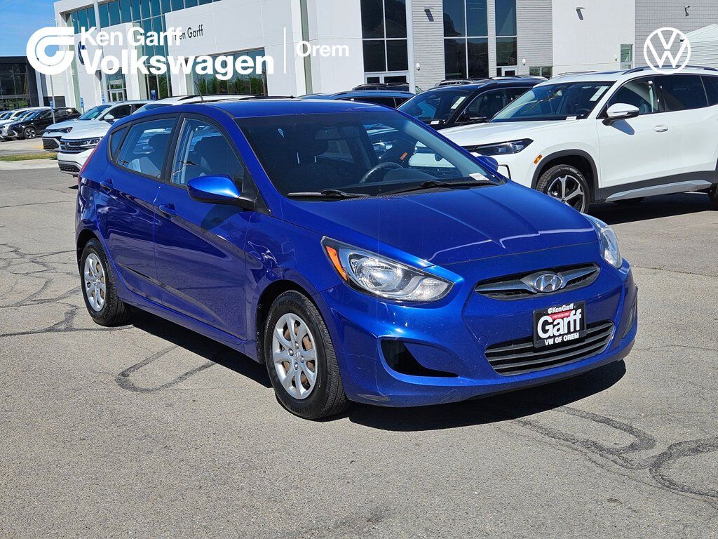 2014 HYUNDAI Accent