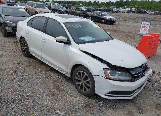 2017 VOLKSWAGEN Jetta