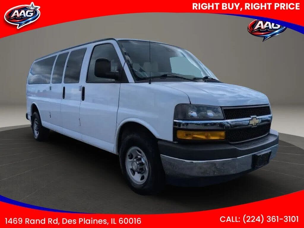 2020 CHEVROLET Express
