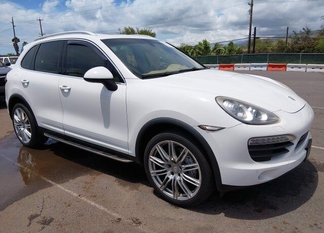 2012 PORSCHE Cayenne