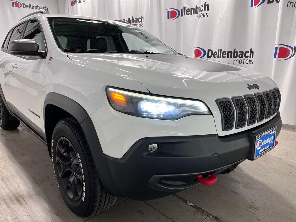 2021 JEEP Cherokee