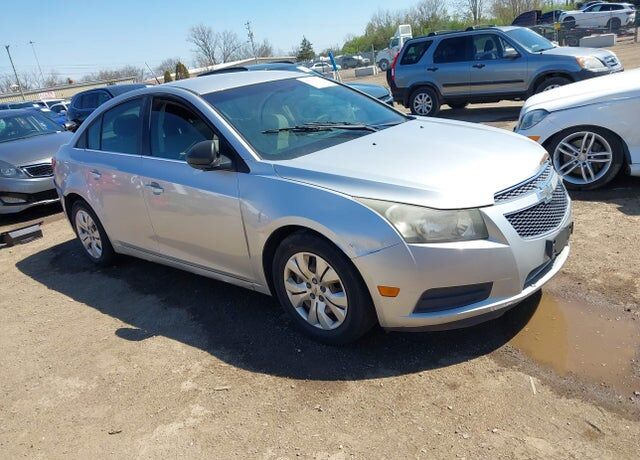 2012 CHEVROLET Cruze
