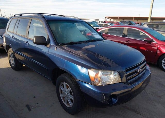 2005 TOYOTA Highlander