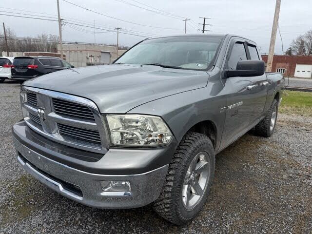 2011 DODGE Ram