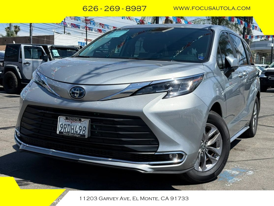 2023 Toyota Sienna