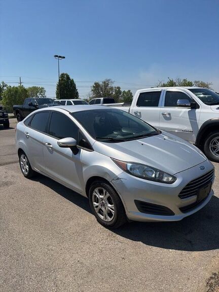 2014 FORD Fiesta
