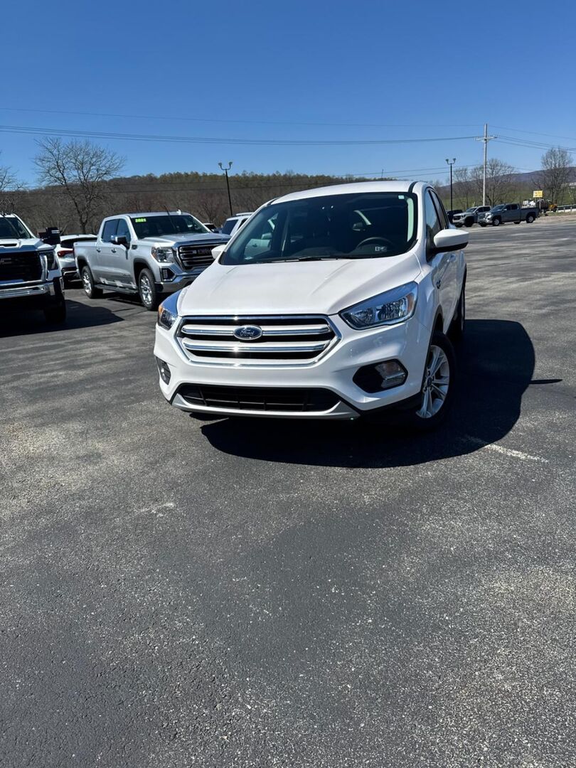2019 FORD Escape