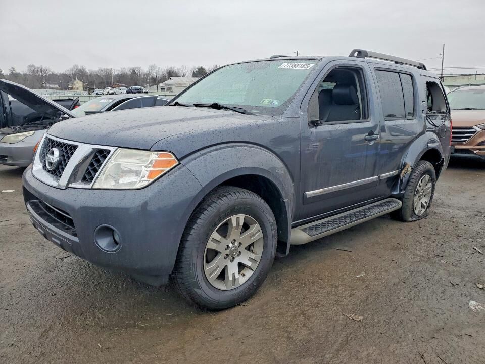 2012 NISSAN Pathfinder
