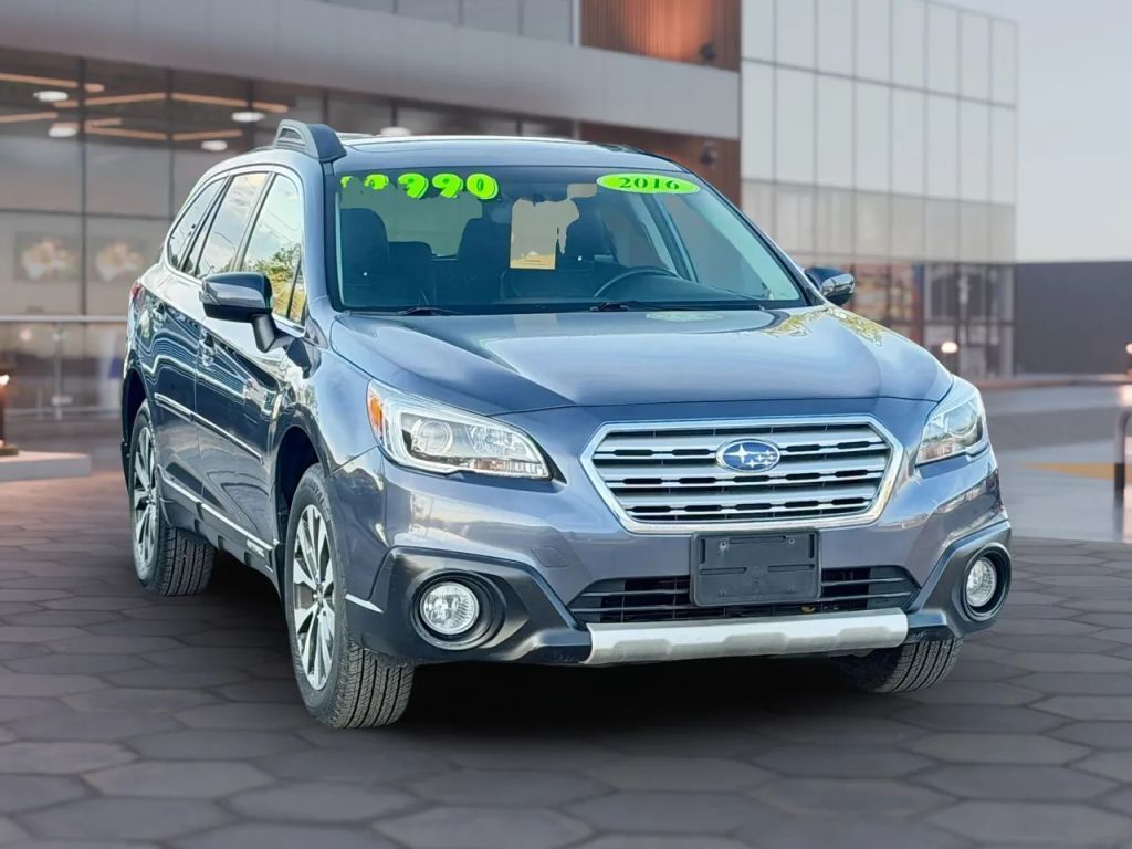 2016 SUBARU Outback