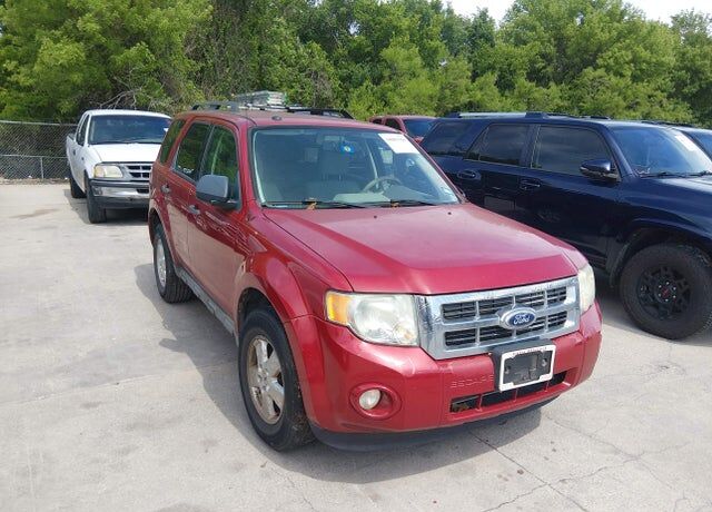 2010 FORD Escape
