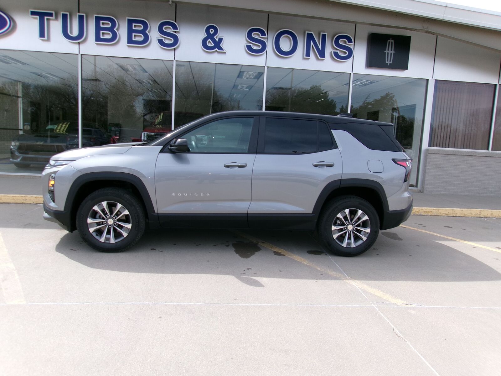 2026 CHEVROLET Equinox