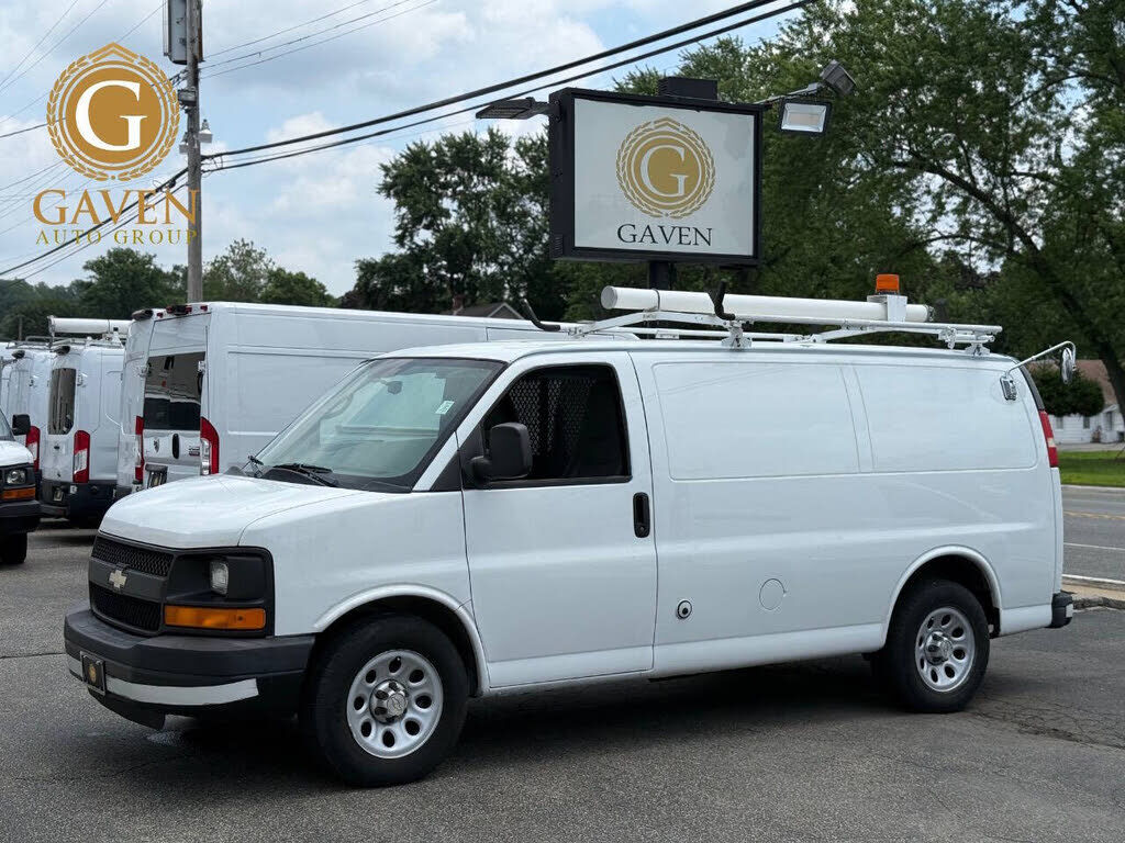 2011 CHEVROLET Express