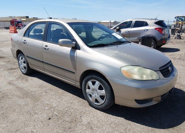 2004 TOYOTA Corolla