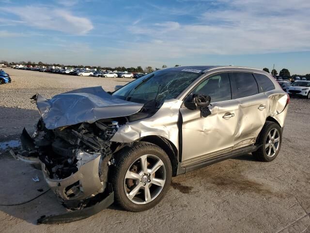 2013 VOLVO XC60