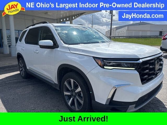 2023 HONDA Pilot