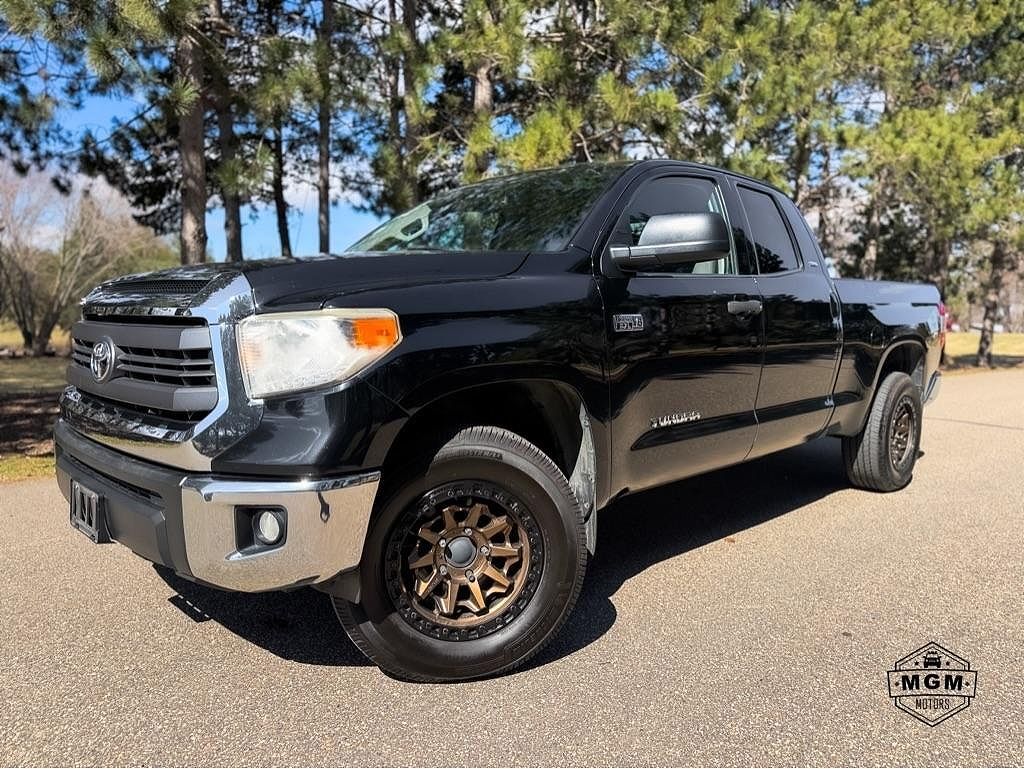 2015 TOYOTA Tundra