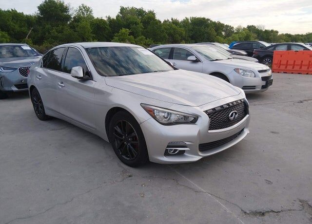 2017 INFINITI Q50
