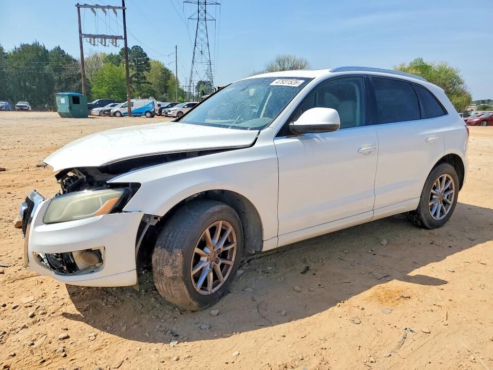 2010 AUDI Q5