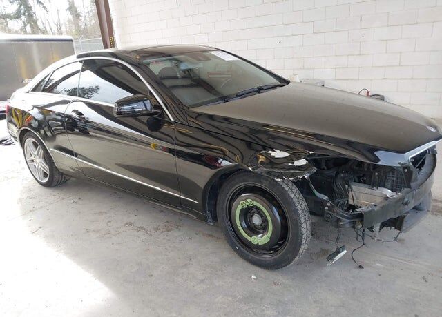 2013 MERCEDES-BENZ E-Class