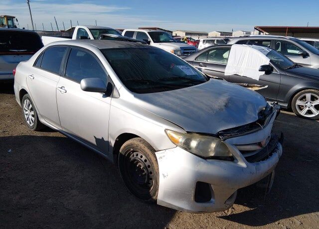 2012 TOYOTA Corolla