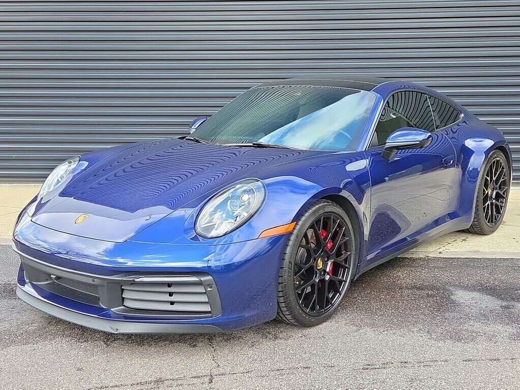 2022 PORSCHE 911