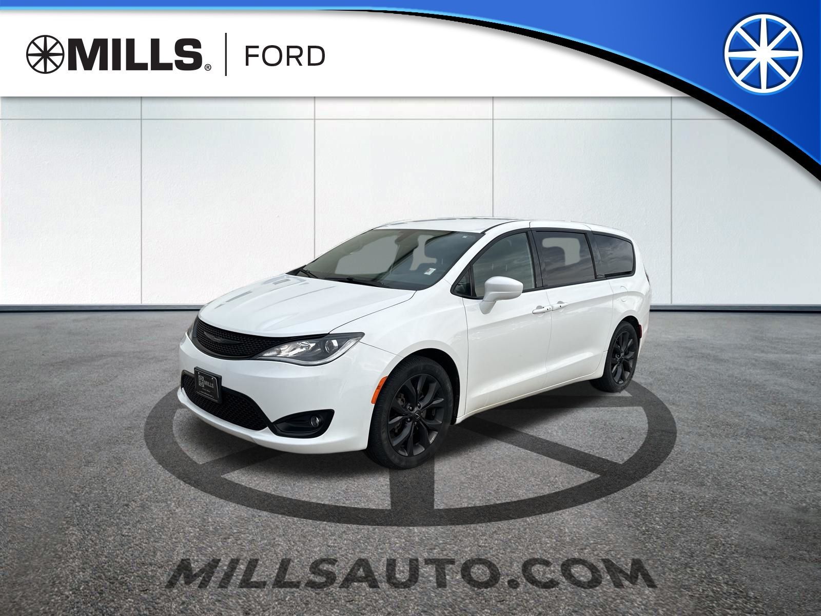 2020 CHRYSLER Pacifica