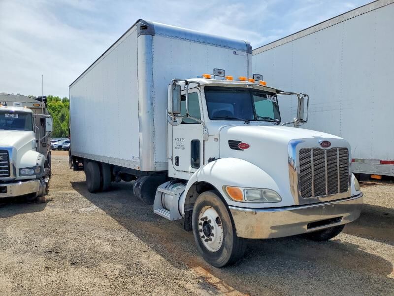 1982 PETERBILT 337