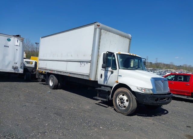 2010 INTERNATIONAL MA025