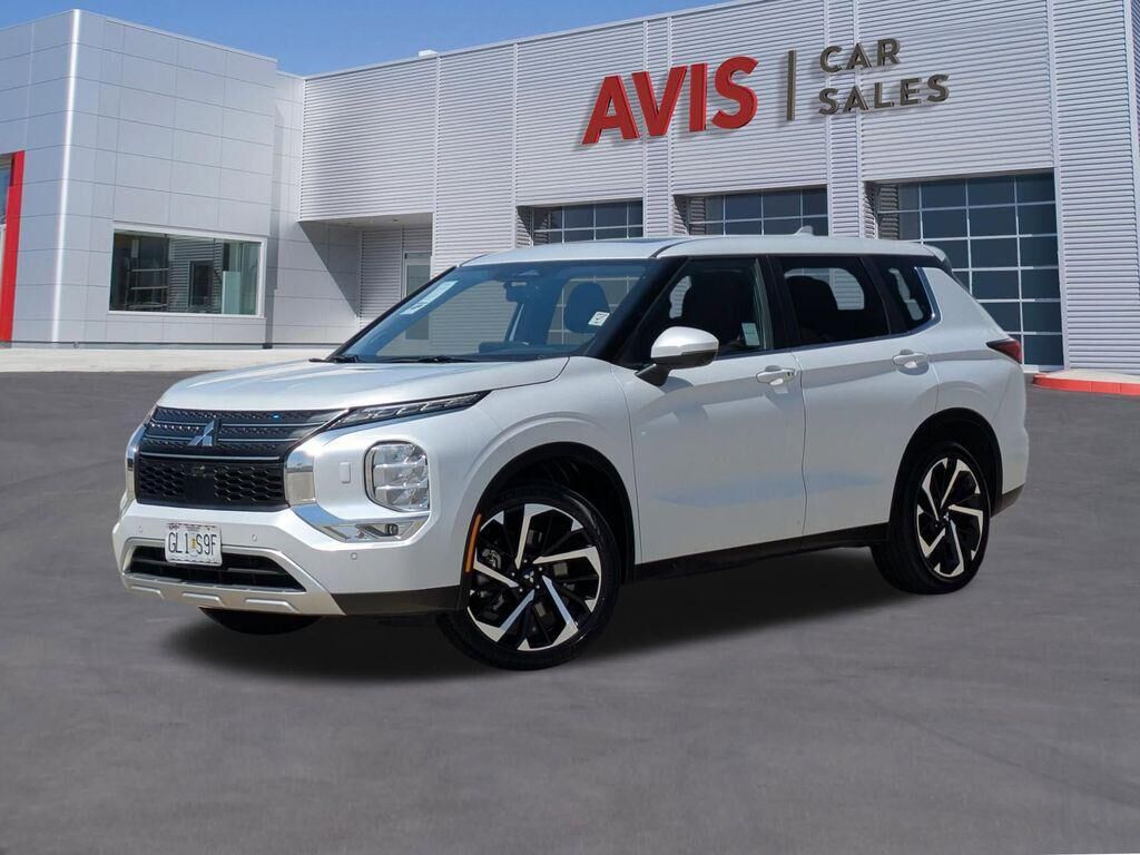 2024 Mitsubishi Outlander