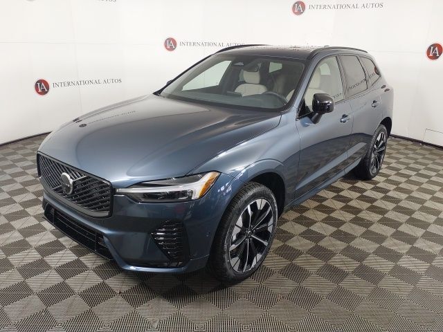 2026 VOLVO XC60