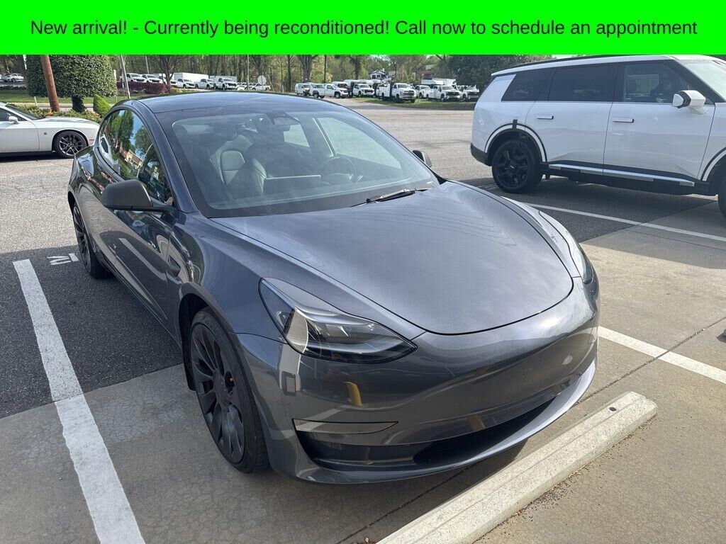 2023 TESLA Model 3