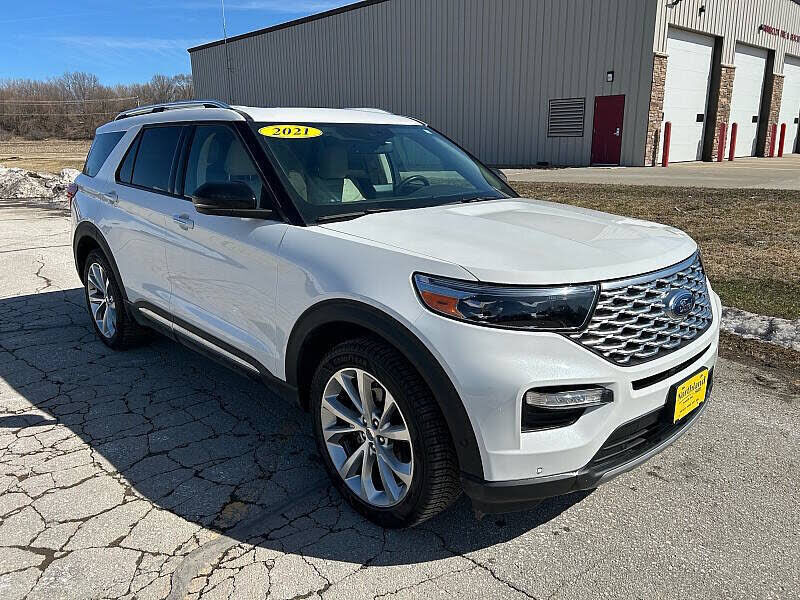 2021 FORD Explorer
