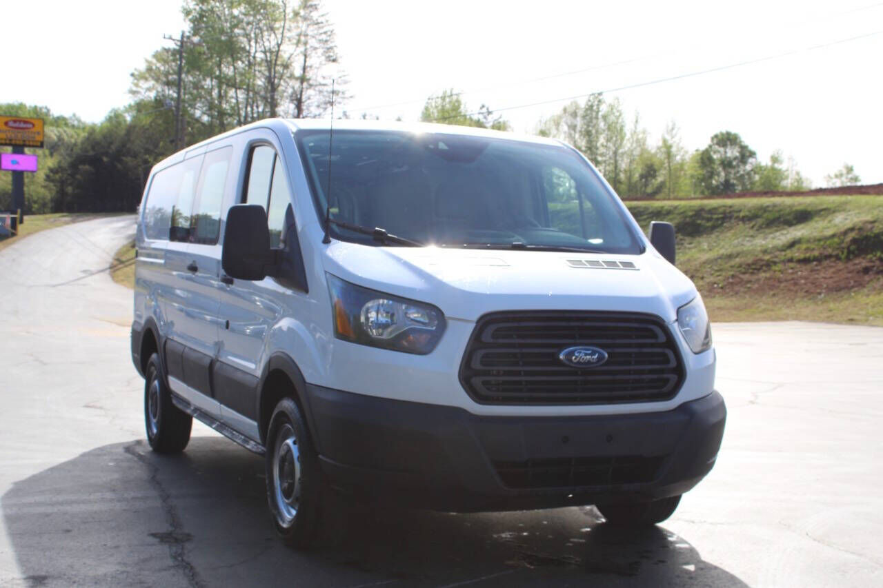 2017 FORD Transit