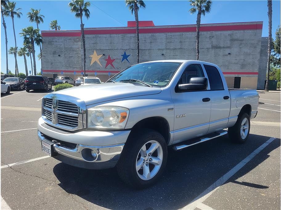2008 DODGE Ram