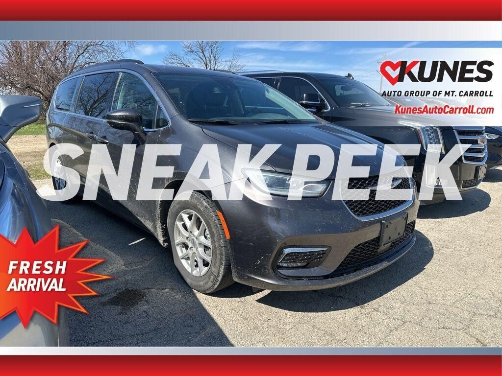 2022 CHRYSLER Pacifica