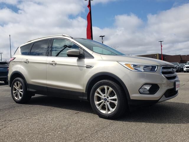 2017 FORD Escape