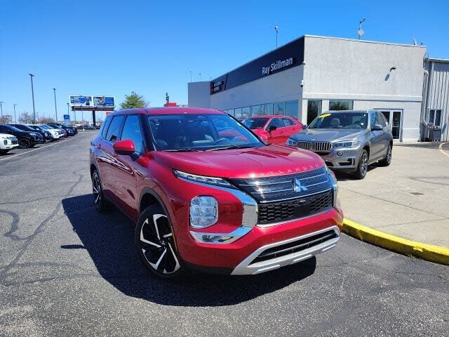 2024 MITSUBISHI Outlander