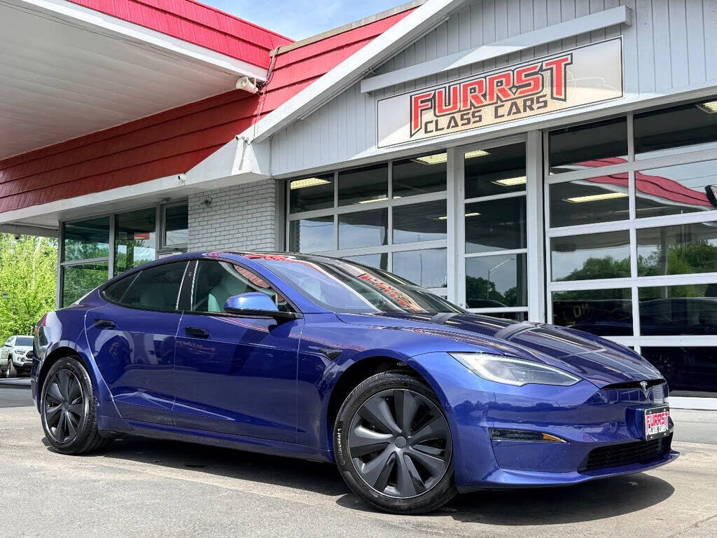 2022 TESLA Model S