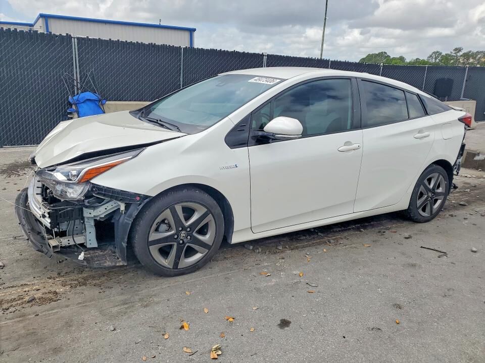 2019 TOYOTA PRIUS
