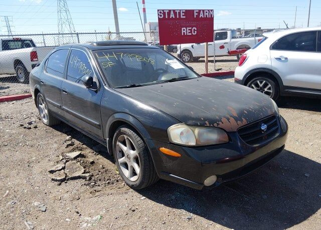 2000 NISSAN Maxima