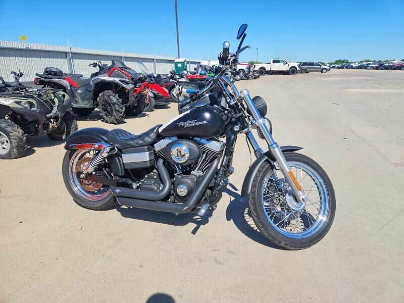 2006 HARLEY DAVIDSON FXDBI / Dyna Street Bob